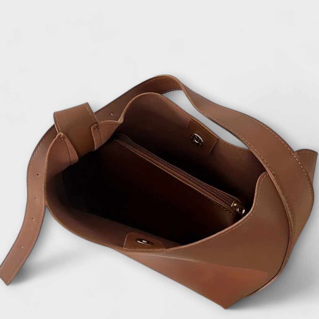 Elegant Leather Shoulder Bag