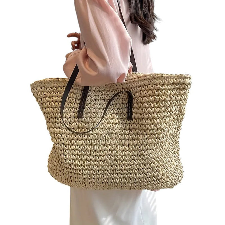 Woven Lora Bag – Elegance and Functionality