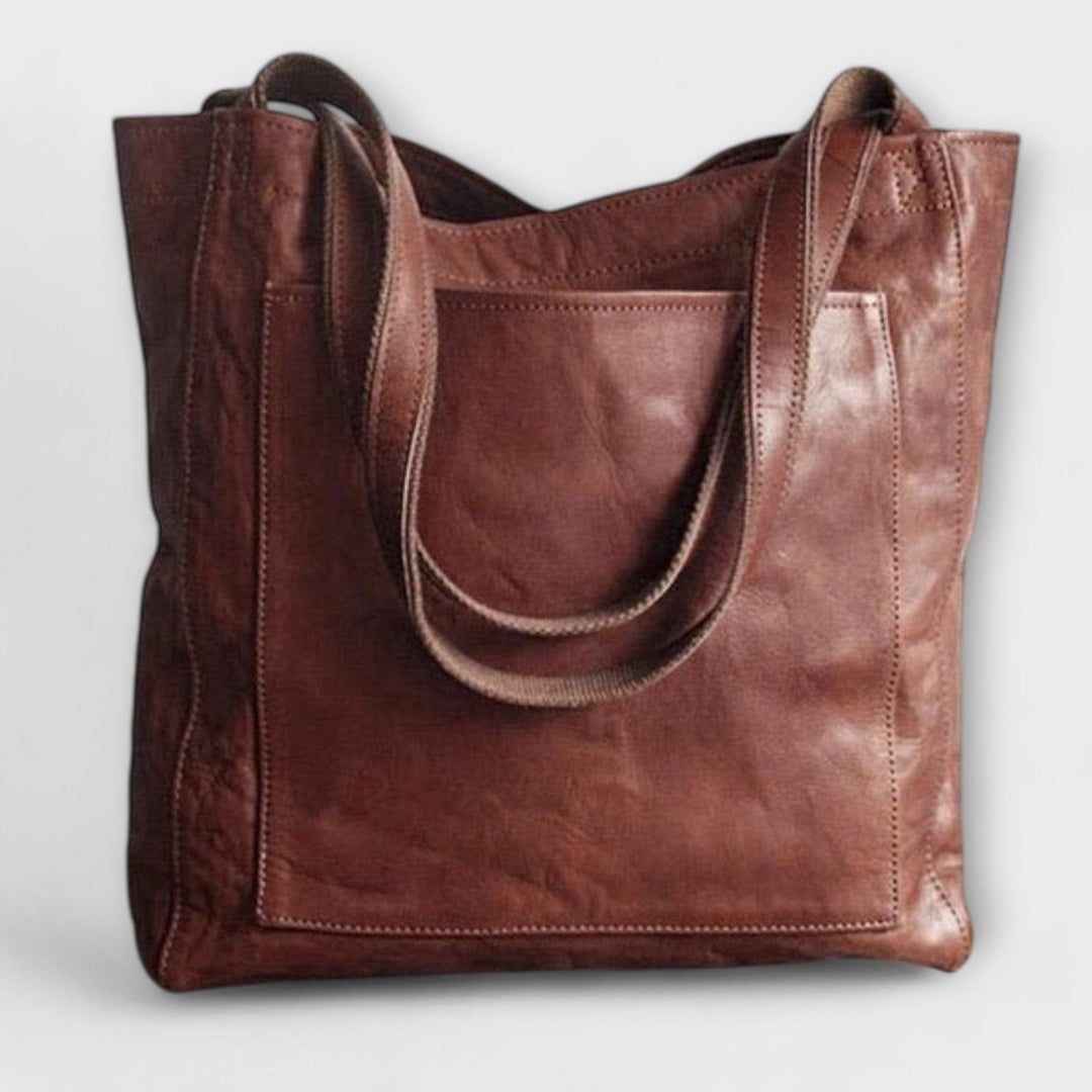 An elegant and practical shoulder bag